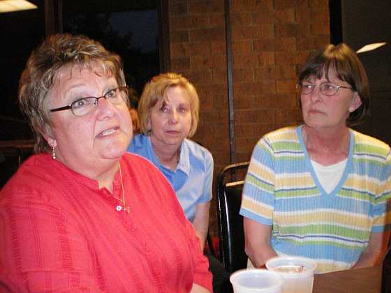 Liz Thomsen, Kathy Slater, Sandi Jensen