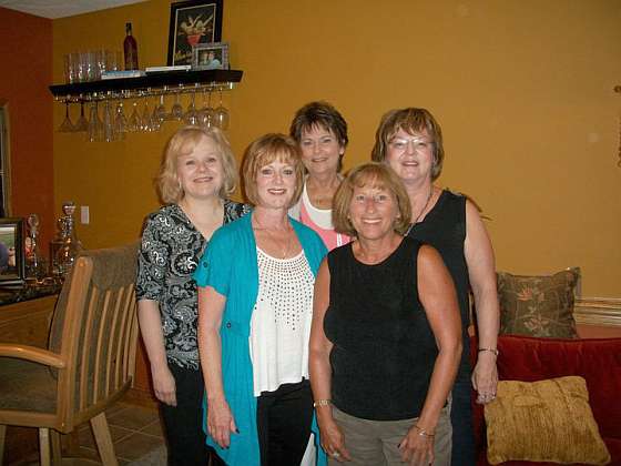 Karin Benson Walton, Skeeter Thomsen Wilson, Roxanne Thomsen Lush, Kristie Woythaler Snyder, Carla Wylie Thomsen